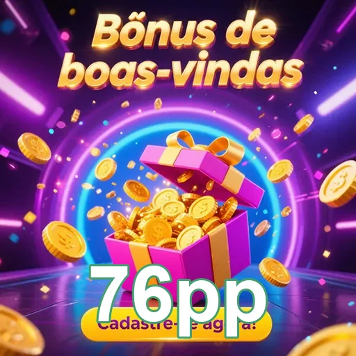 Cliente usando celular para saques simplificados no 76pp